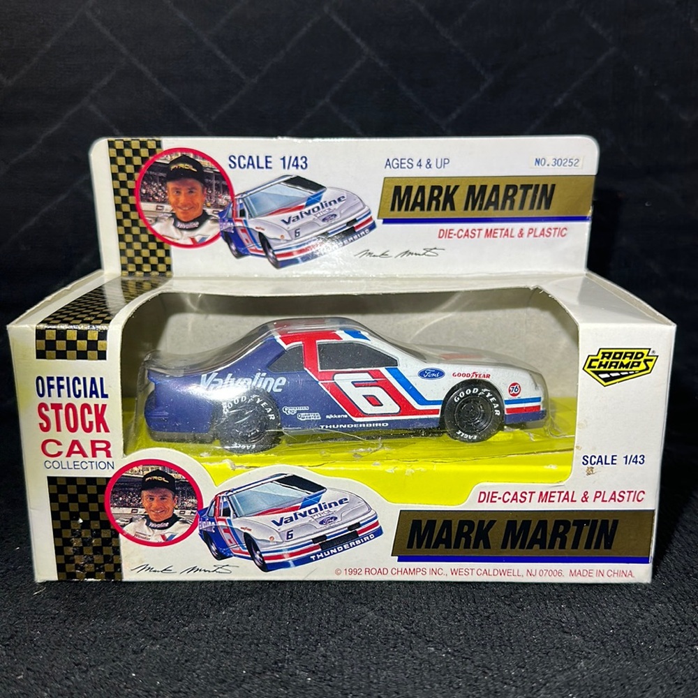 1992 Road Champs Mark Martin #6 Die Cast Stock Car